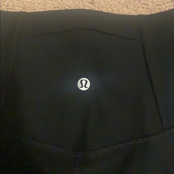Lululemon 28” leggings - Picture 2 of 3
